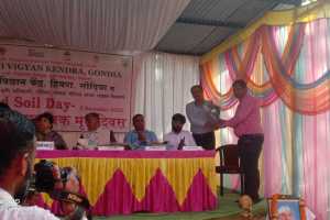 "One Day Workshop for Field Workers of FPO" Celebrated World Soil Day in Krishi Vigyan Kendra, Gondia Organized By NABARD